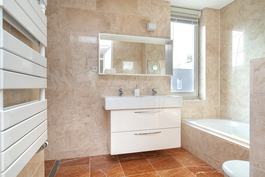 Professor J.H. Gunningstraat 18  AMSTERDAM