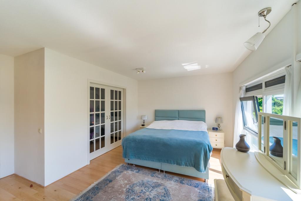 Balatonmeerlaan 41  AMSTERDAM