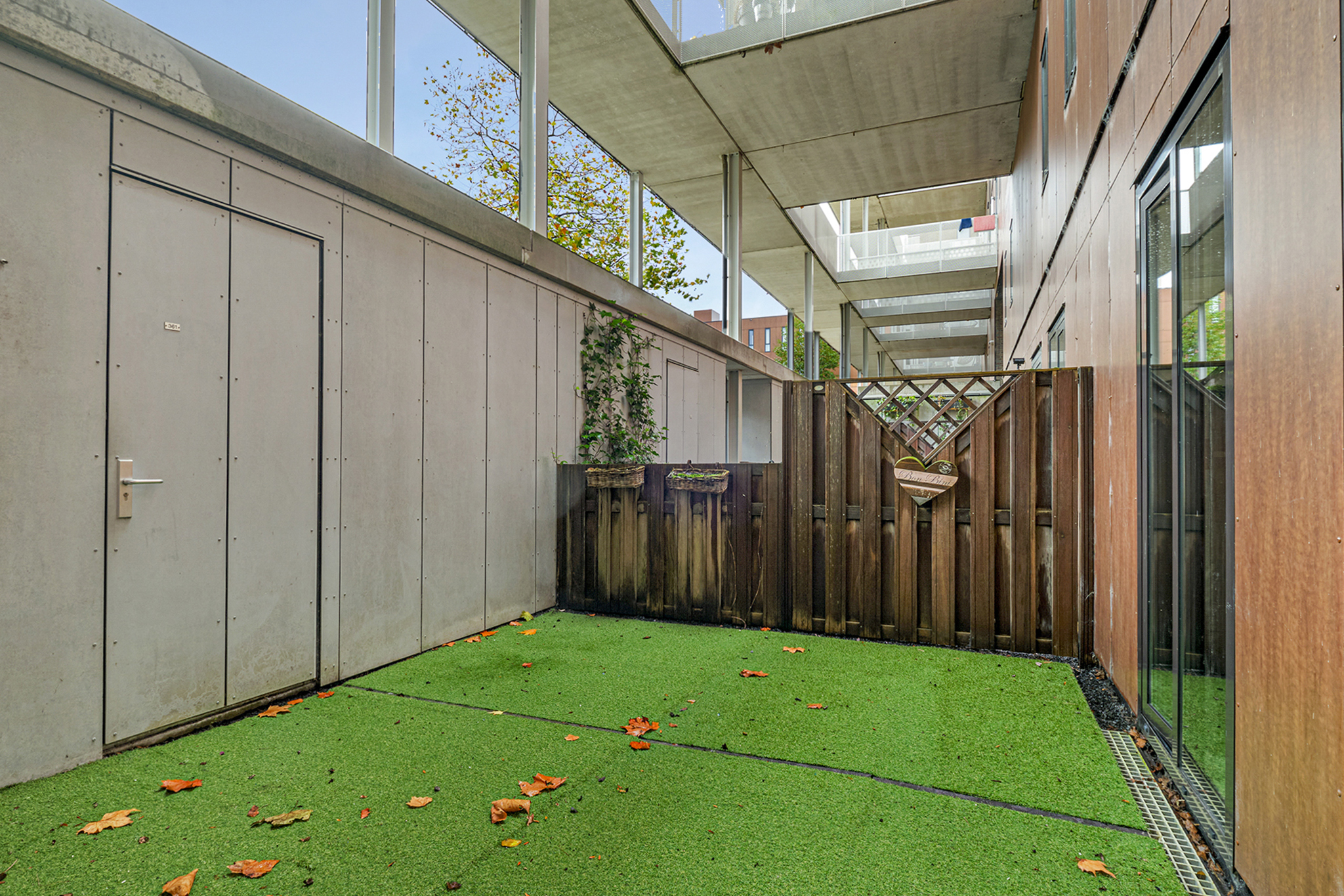 Eva Besnyostraat 361  AMSTERDAM