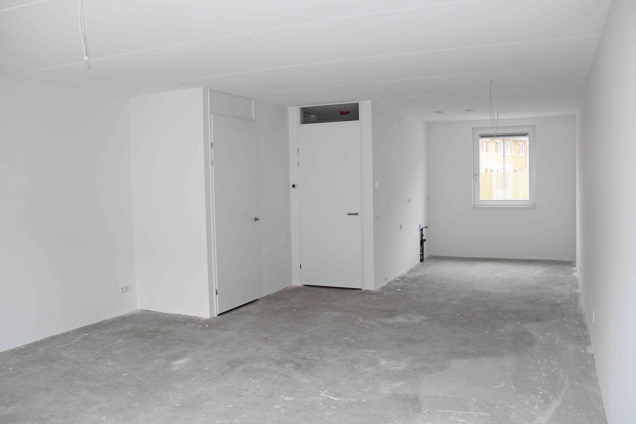 Veenbesstraat 11  AMSTERDAM