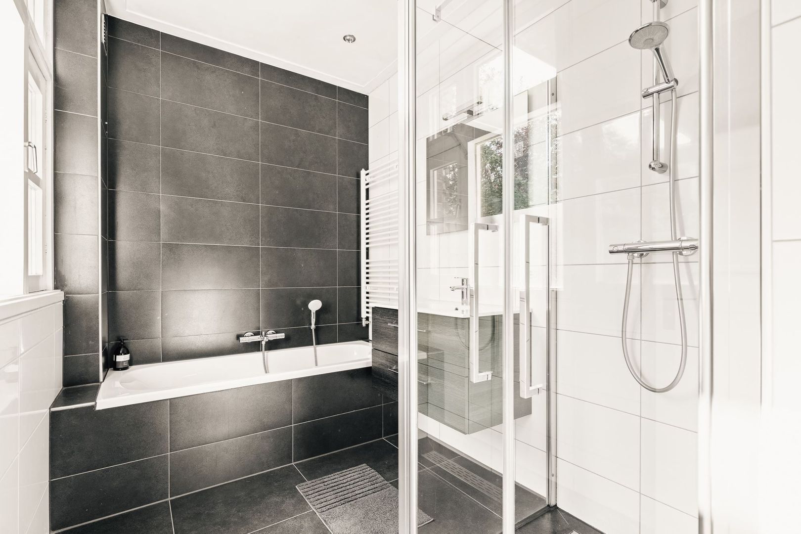 Helmholtzstraat 1  AMSTERDAM