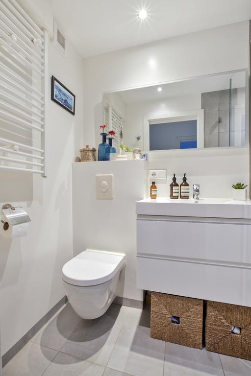 ‘s-Gravesandestraat 104  AMSTERDAM