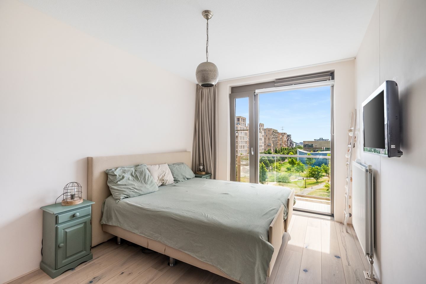 Rie Mastenbroekstraat 55  AMSTERDAM