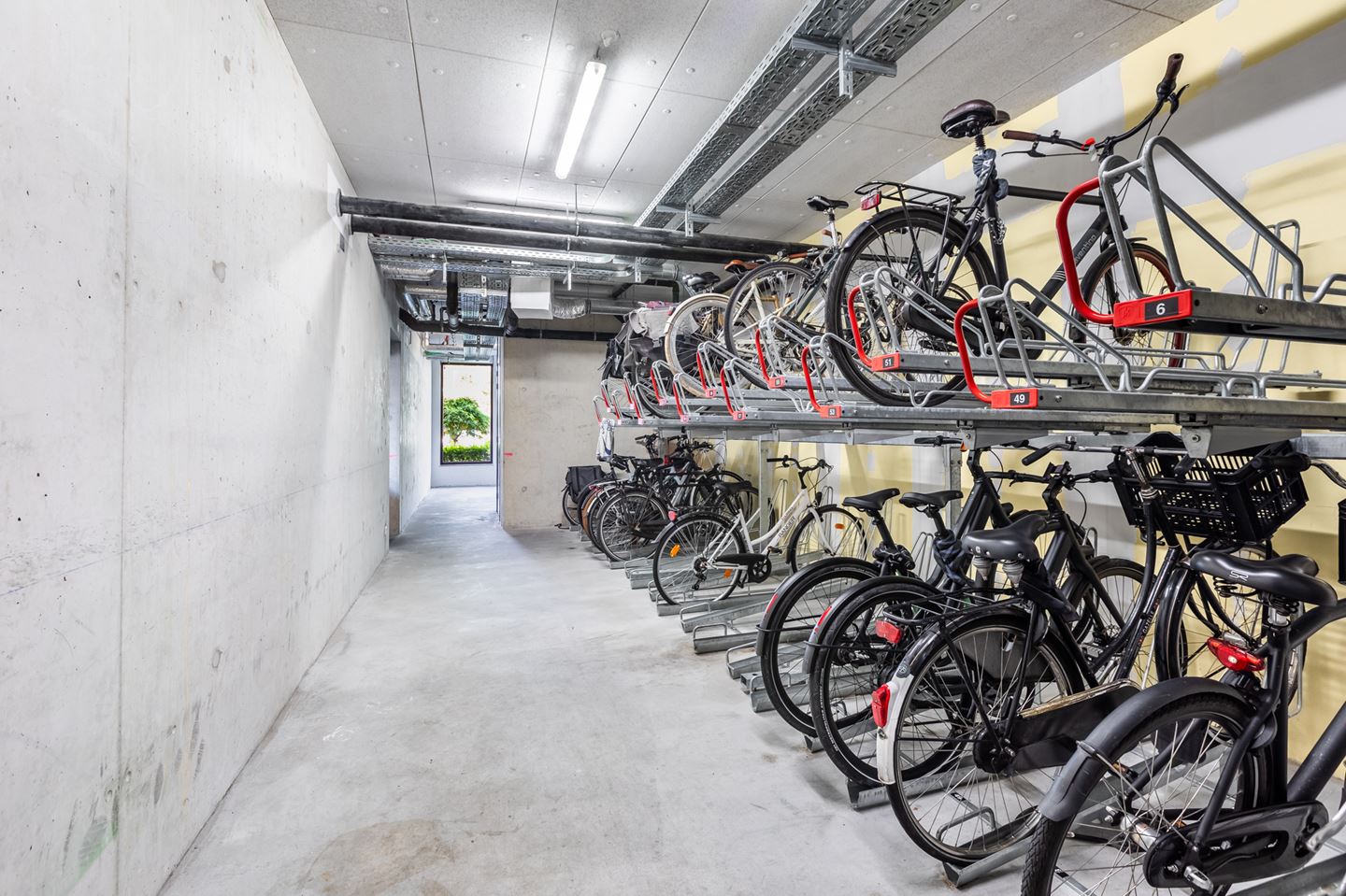 Rie Mastenbroekstraat 55  AMSTERDAM