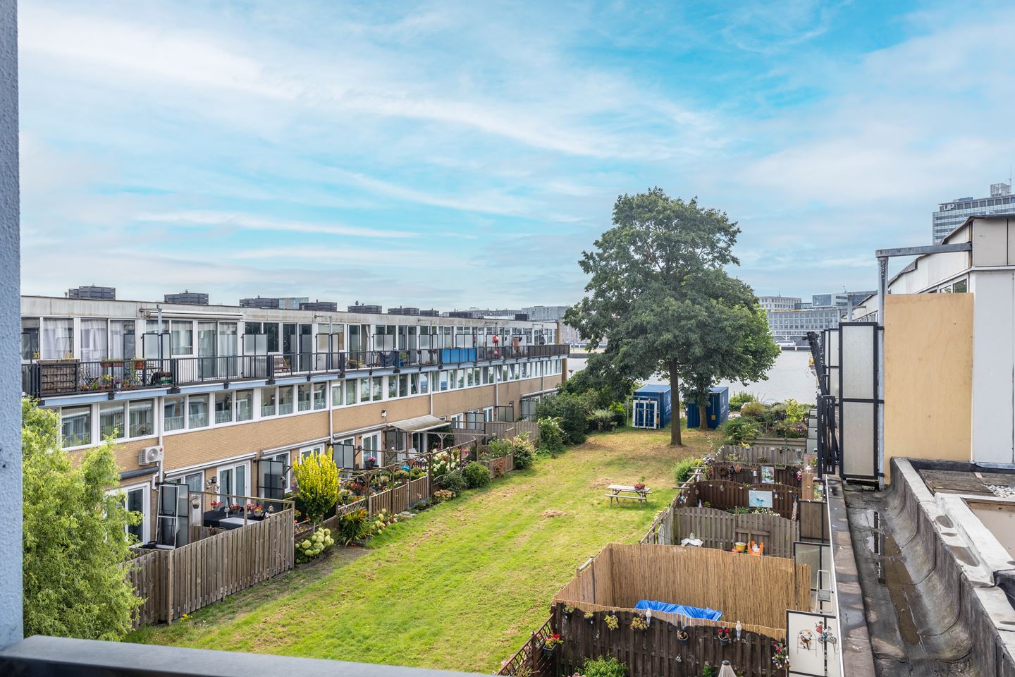 Buitendraaierij 50  AMSTERDAM