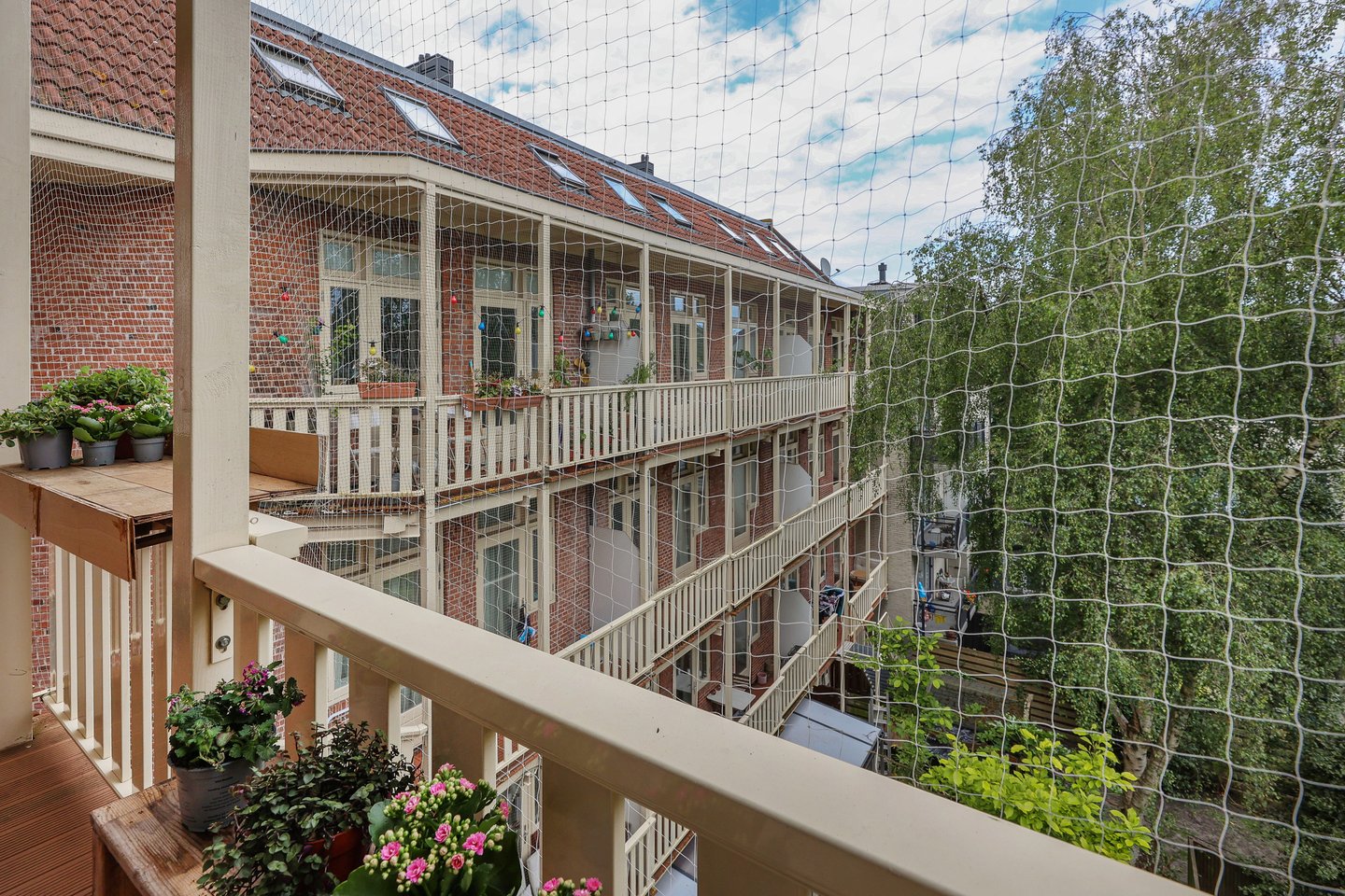 Van Nijenrodeweg 296  AMSTERDAM