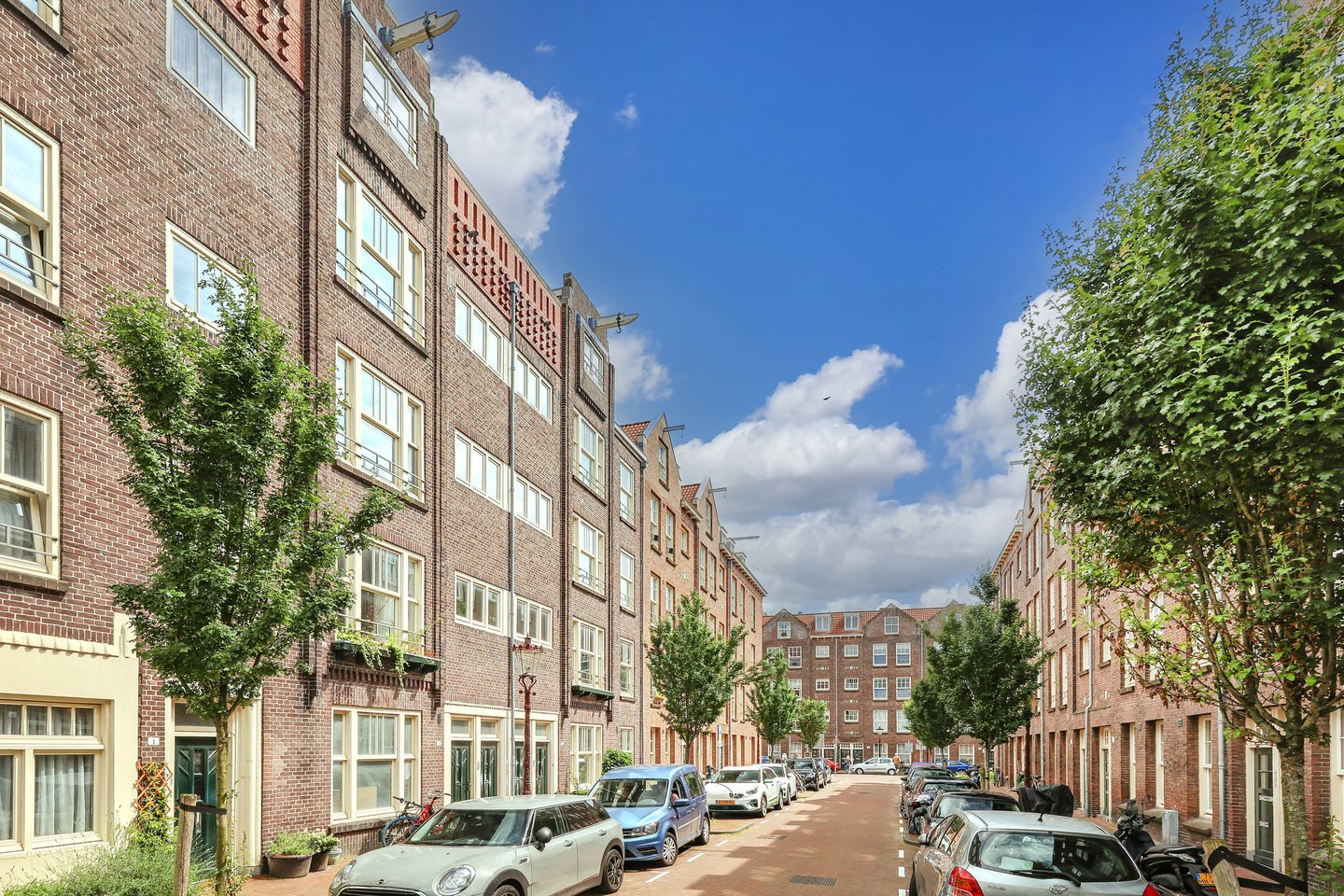 Van Nijenrodeweg 296  AMSTERDAM