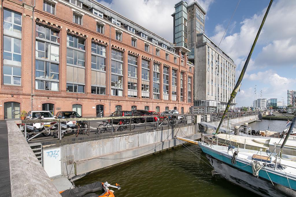 Silodam 122  AMSTERDAM