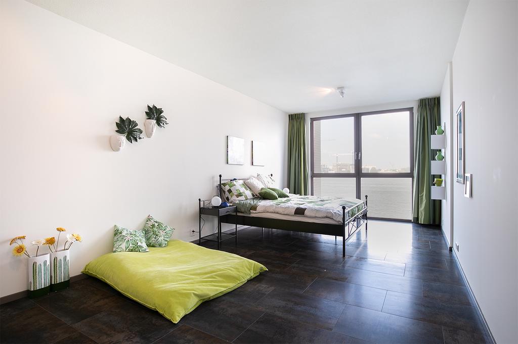 Silodam 122  AMSTERDAM